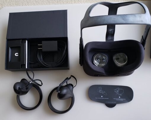 Oculus Quest 64GB VR Headset - Black USED - Image 2