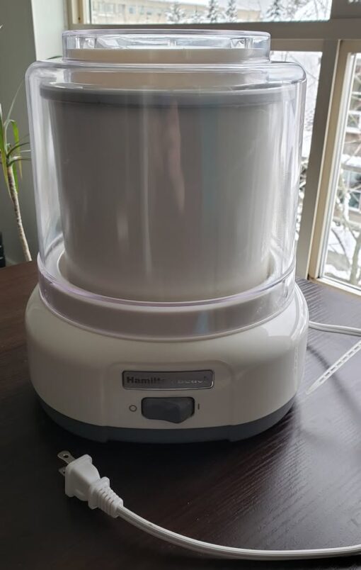 Ice Cream and Frozen Yogurt Maker 1½ Quart Hamilton Beach