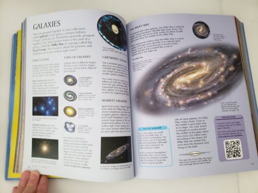 The Usborne Science Encyclopedia: with over 180 QR links, and over 1000 internet links - Image 6