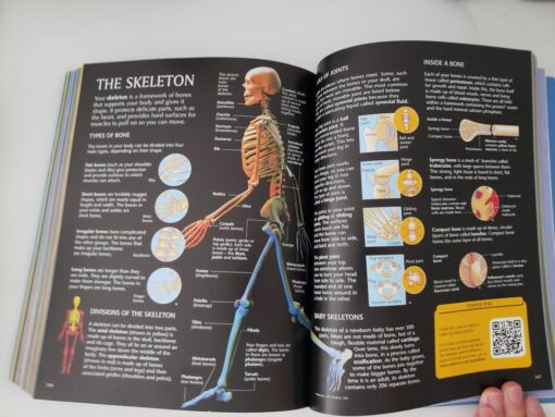 The Usborne Science Encyclopedia: with over 180 QR links, and over 1000 internet links - Image 5