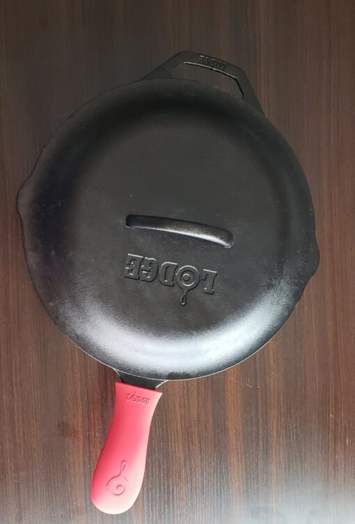 Lodge Deep Cast Iron Skillet 12" and Logic Iron Cover 12