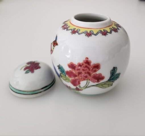 Set of 3 Vintage and Modern Vases - Image 2